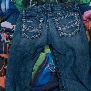 Wrangler jeans 25w 36l used have a few tears not major and a few little stains.